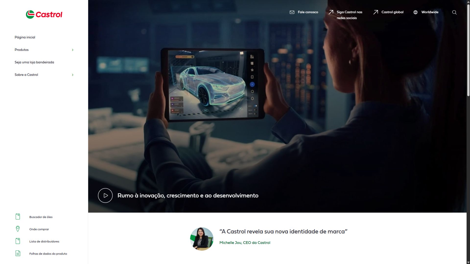 Interface digital com visualização 3D de carro em tablet, representando inovação tecnológica automotiva da Castrol Brasil.