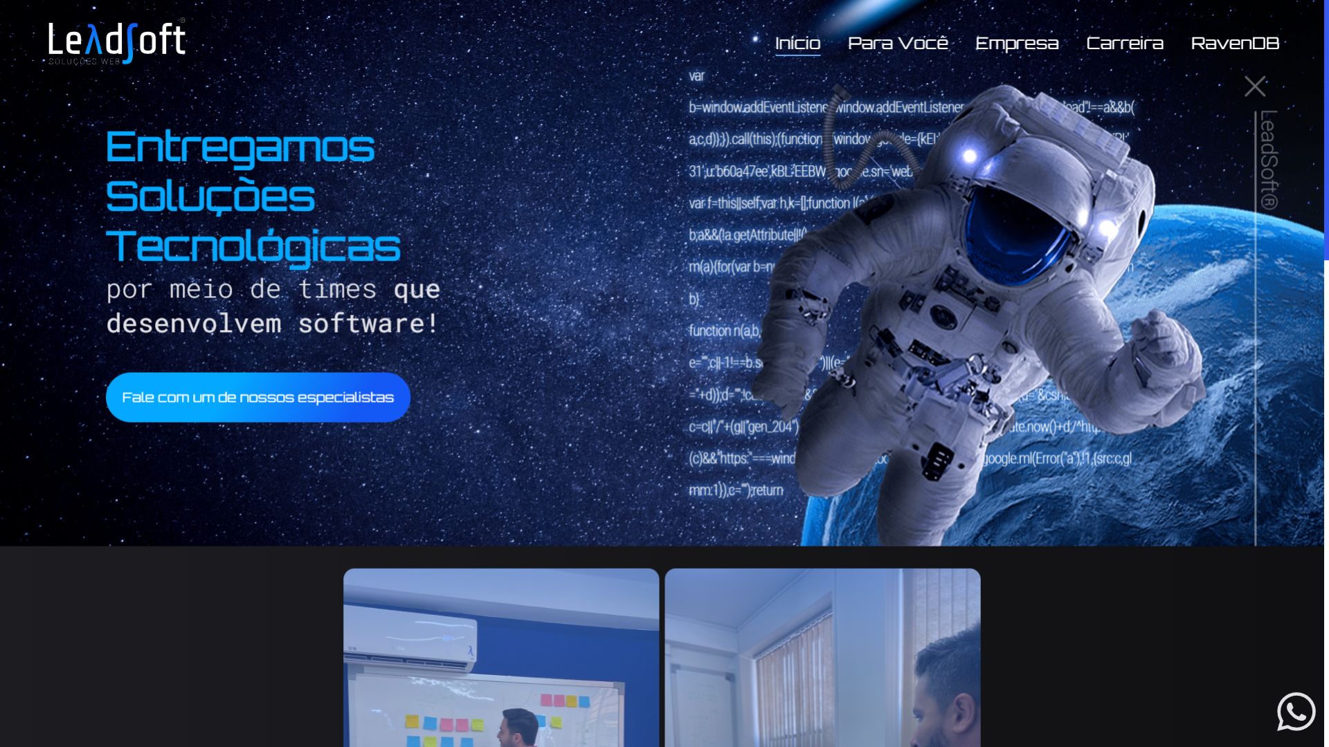 Página inicial da LeadSoft com chamada para soluções tecnológicas e ilustração de astronauta no espaço.